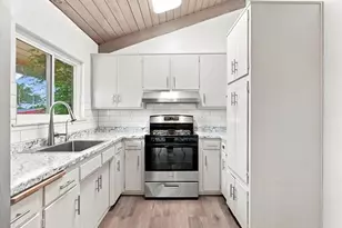 905 N A St, Lompoc, CA 93436 - Photo 13