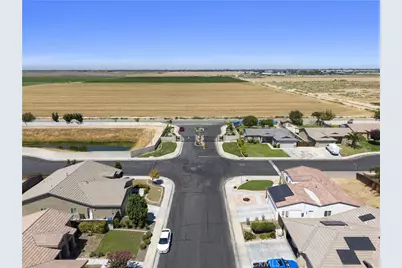 5504 Baja, Bakersfield, CA 93307 - Photo 43