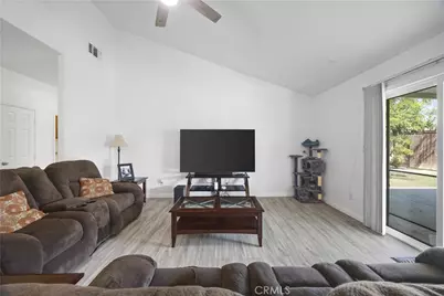 5504 Baja, Bakersfield, CA 93307 - Photo 3