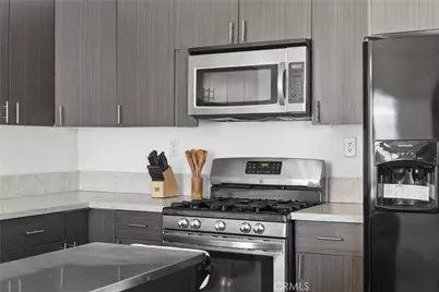 5504 Baja, Bakersfield, CA 93307 - Photo 13