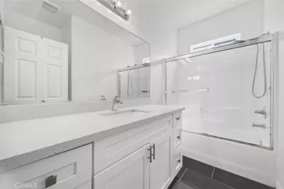 5504 Baja, Bakersfield, CA 93307 - Photo 25