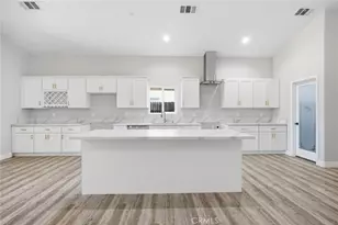 547 Shady Meadow Ct, Bakersfield, CA 93308 - Photo 15