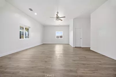 547 Shady Meadow Court, Bakersfield, CA 93308 - Photo 21