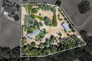 1457 Brambles Ct, Templeton, CA 93465 - Photo 3