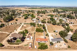 5430 Fa-Rousse, Paso Robles, CA 93446 - Photo 41