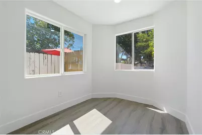 2225 E Lamona, Fresno, CA 93703 - Photo 21