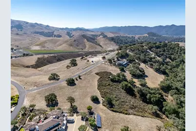 3675 Camino Purisima, Arroyo Grande, CA 93420 - Photo 5