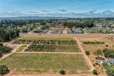 564 S Oak Glen, Nipomo, CA 93444 - Photo 3