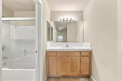 2303 Trentino, Bakersfield, CA 93313 - Photo 21