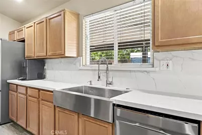 2303 Trentino, Bakersfield, CA 93313 - Photo 17