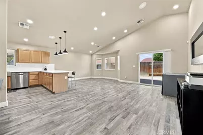 2303 Trentino, Bakersfield, CA 93313 - Photo 9