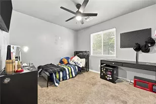 2303 Trentino, Bakersfield, CA 93313 - Photo 23