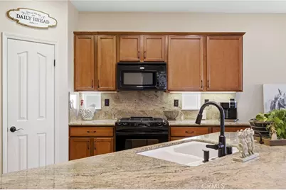 12422 Winger Street, Bakersfield, CA 93312 - Photo 13