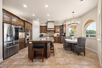 2404 Tiverton, Bakersfield, CA 93311 - Photo 25