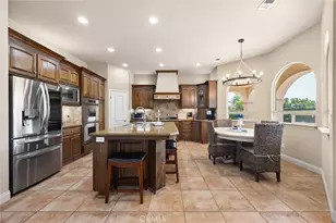 2404 Tiverton, Bakersfield, CA 93311 - Photo 25