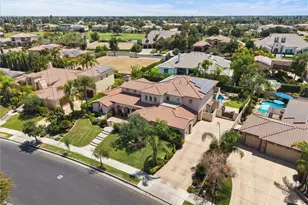 2404 Tiverton, Bakersfield, CA 93311 - Photo 7