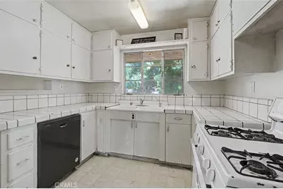 2701 N Inyo, Bakersfield, CA 93305 - Photo 5