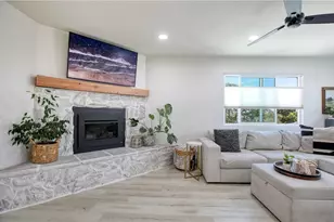 1990 Moss Beach Ct, Grover Beach, CA 93433 - Photo 5