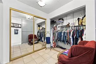 1925 Glenbarr Ct, Bakersfield, CA 93309 - Photo 29