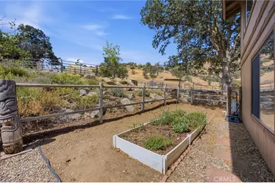 26001 Bear Valley, Tehachapi, CA 93561 - Photo 51