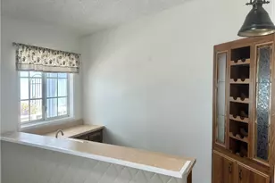 962 Roadrunner Dr, Santa Maria, CA 93455 - Photo 5