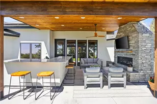 27300 Stirrup Way, Tehachapi, CA 93561 - Photo 15