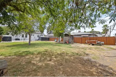 224 E 10th, Hanford, CA 93230 - Photo 31