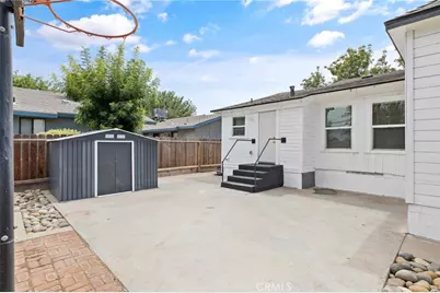 224 E 10th, Hanford, CA 93230 - Photo 27