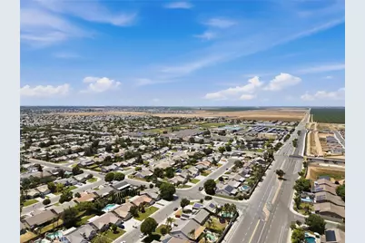 12730 Marradi, Bakersfield, CA 93312 - Photo 35