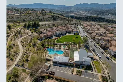20509 Hazelnut Court, Saugus, CA 91350 - Photo 33