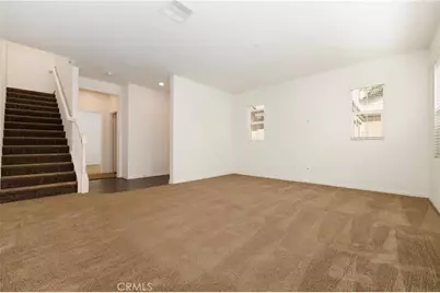 20509 Hazelnut Court, Saugus, CA 91350 - Photo 7