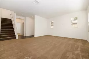 20509 Hazelnut Ct, Saugus, CA 91350 - Photo 7