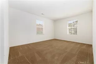 20509 Hazelnut Ct, Saugus, CA 91350 - Photo 23