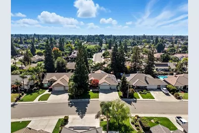 4623 W Grove, Visalia, CA 93291 - Photo 9