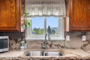 17741 Churchill, Tehachapi, CA 93561 - Photo 11