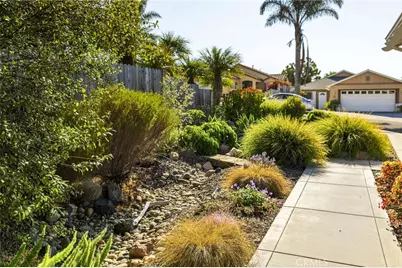 1145 Rose Ct, Grover Beach, CA 93433 - Photo 3