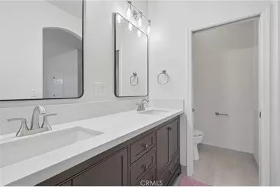 4225 W Ceres Court, Visalia, CA 93291 - Photo 43
