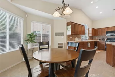4225 W Ceres Court, Visalia, CA 93291 - Photo 23