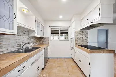 3717 Madrid, Bakersfield, CA 93309 - Photo 15