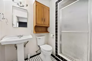 3717 Madrid, Bakersfield, CA 93309 - Photo 23