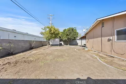 3717 Madrid, Bakersfield, CA 93309 - Photo 37