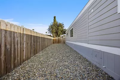 92 Cinnamon Lane, Bakersfield, CA 93308 - Photo 33