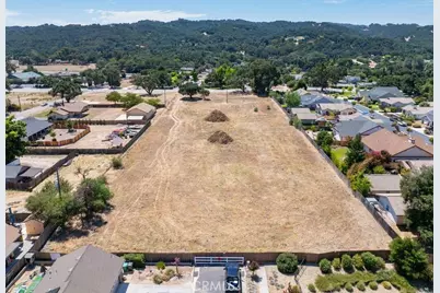 1375 El Camino Real, Atascadero, CA 93422 - Photo 9