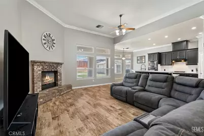 4005 Mesa Marin, Bakersfield, CA 93306 - Photo 13