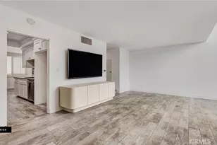 12585 Cluster Pines Rd, Garden Grove, CA 92845 - Photo 13