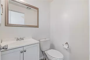 12585 Cluster Pines Rd, Garden Grove, CA 92845 - Photo 13