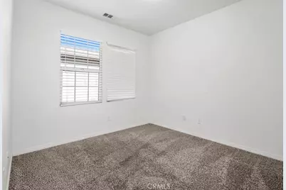 5523 Segovia, Bakersfield, CA 93306 - Photo 25