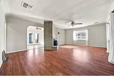 1904 Radiance, Bakersfield, CA 93304 - Photo 5