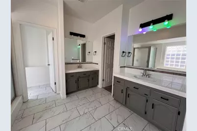 10106 Shoveldown Court, Bakersfield, CA 93311 - Photo 17