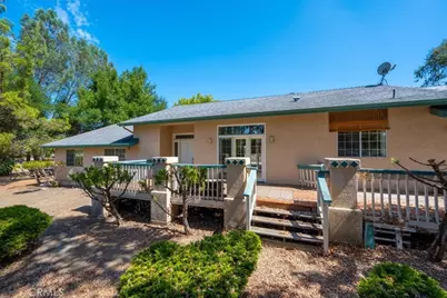 9040 Caleta, Atascadero, CA 93422 - Photo 3